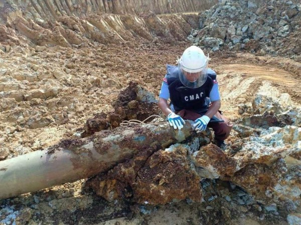 Mỹ nối lại tài trợ cho rà phá bom mìn tại Campuchia Mỹ nối lại tài trợ cho rà phá bom mìn tại Campuchia
