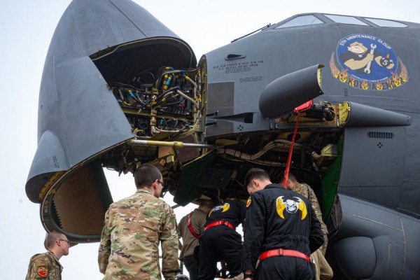 Mỹ sớm thử nghiệm radar mới cho B-52 và bay thử chiếc B-21 thứ hai Mỹ sớm thử nghiệm radar mới cho B-52 và bay thử chiếc B-21 thứ hai