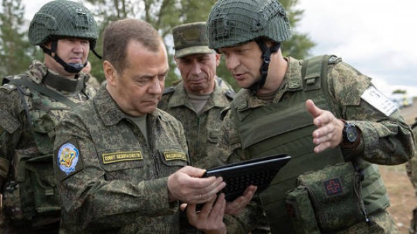 Nga cảnh báo đáp trả “bất ngờ” các cuộc tấn công UAV của Ukraine