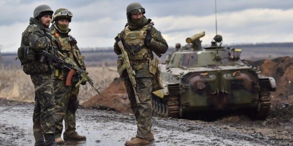 Nga nói Ukraine điều động một lượng lớn binh sỹ chưa qua đào tạo ra tiền tuyến
