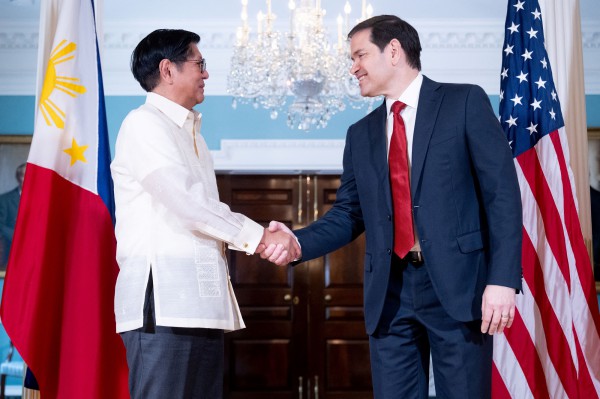 Ngoại trưởng, Bộ trưởng Quốc phòng Mỹ tiếp Tổng thống Philippines, ra cam kết Ngoại trưởng, Bộ trưởng Quốc phòng Mỹ tiếp Tổng thống Philippines, ra cam kết