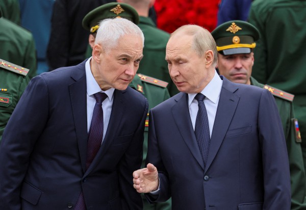 Ngoại trưởng Iran chuẩn bị tới Moscow tham vấn Tổng thống Nga Putin Ngoại trưởng Iran chuẩn bị tới Moscow tham vấn Tổng thống Nga Putin