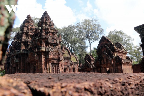 Ngôi đền Banteay Srei của những "nữ chiến binh" đế chế Angkor (Campuchia)