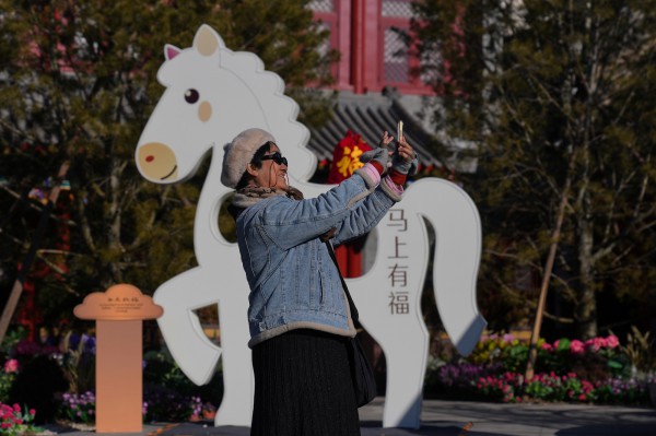 Người dân khắp nơi trên thế giới chuẩn bị chào đón năm mới đầy ấn tượng