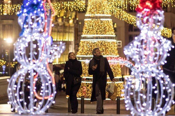 Người dân khắp nơi trên thế giới chuẩn bị chào đón năm mới đầy ấn tượng