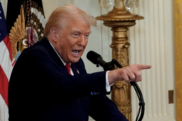 Nhà Trắng tiết lộ sự kiên nhẫn của ông Trump với Tổng thống Ukraine đang cạn dần Nhà Trắng tiết lộ sự kiên nhẫn của ông Trump với Tổng thống Ukraine đang cạn dần