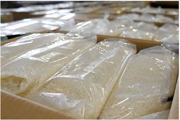 Nhật Bản bắt một người Việt vì nghi ngờ nhập lậu gạo dưới nhãn 'đậu xanh' Nhật Bản bắt một người Việt vì nghi ngờ nhập lậu gạo dưới nhãn 'đậu xanh'