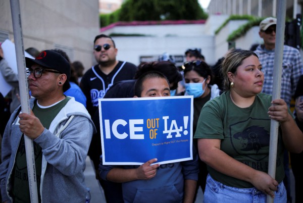 Những 'bóng ma' với người nhập cư Mỹ Những 'bóng ma' với người nhập cư Mỹ