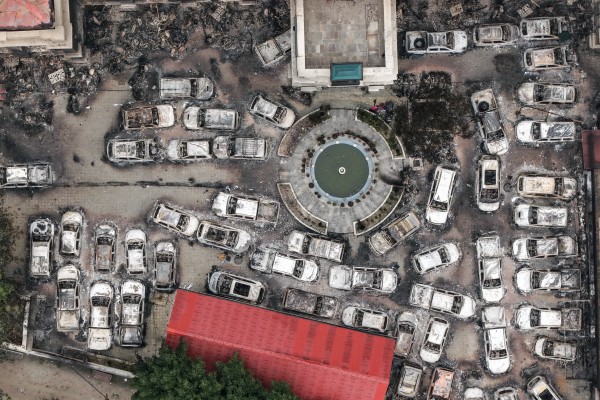 Quân đội Nepal áp đặt lệnh giới nghiêm, tái thiết lập trật tự