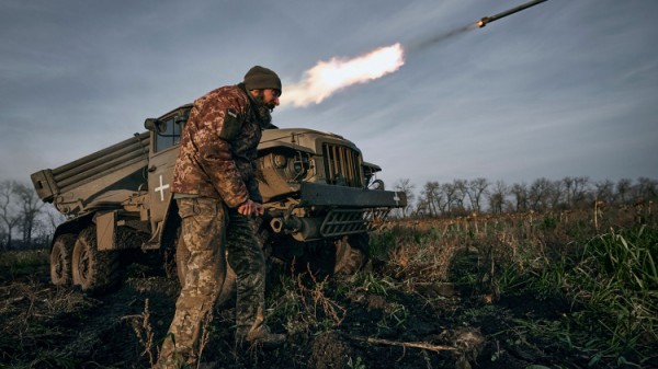 Quân đội Nga và Belarus tập trận chung khi xung đột Ukraine leo thang
