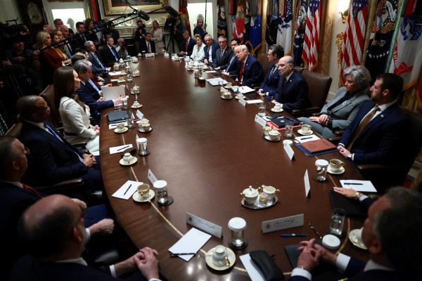 Rộ tin Tổng thống Trump cân nhắc thay thế hàng loạt bộ trưởng