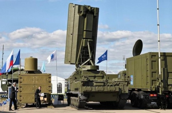 So sánh sự lợi hại giữa tổ hợp radar Zoopark của Nga và AN/TPQ-37 Firefinder của Mỹ