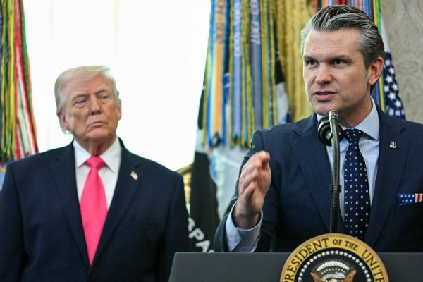 Sự hiện diện hiếm có trong chuyến thăm của Tổng thống Trump đến Trung Quốc
