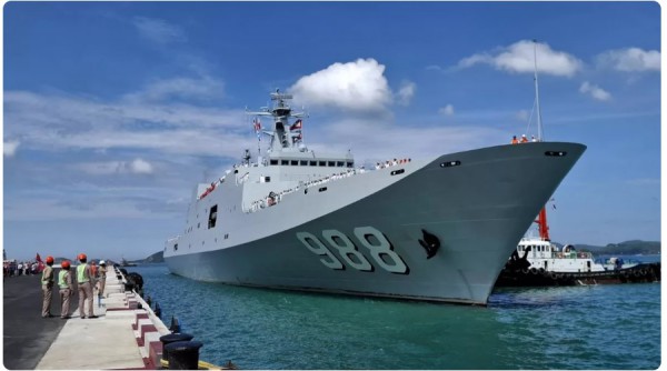 Tàu hải quân Trung Quốc cập cảng Thái Lan, lần đầu cho công chúng lên tàu Tàu hải quân Trung Quốc cập cảng Thái Lan, lần đầu cho công chúng lên tàu