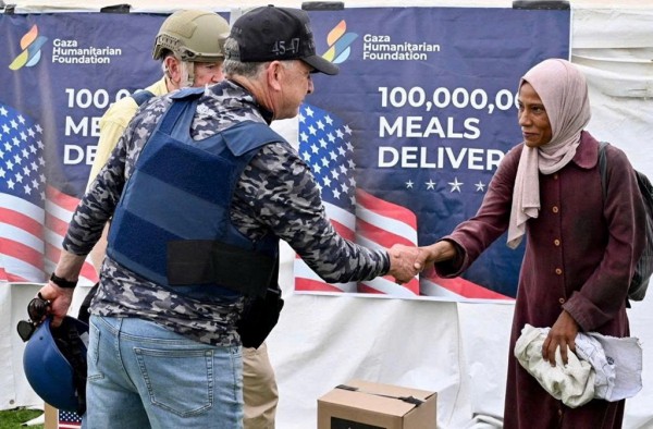 Thêm cam kết cung cấp hàng viện trợ cho Gaza