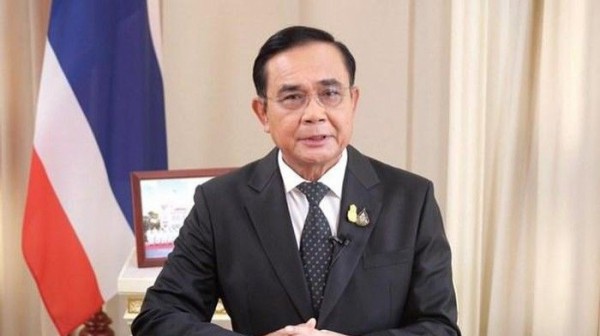 Thủ tướng Thái Lan khuyến khích người dân đi tiêm chủng