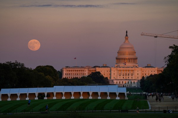 Thượng viện Mỹ tiếp tục bế tắc, chính phủ vẫn phải đóng cửa