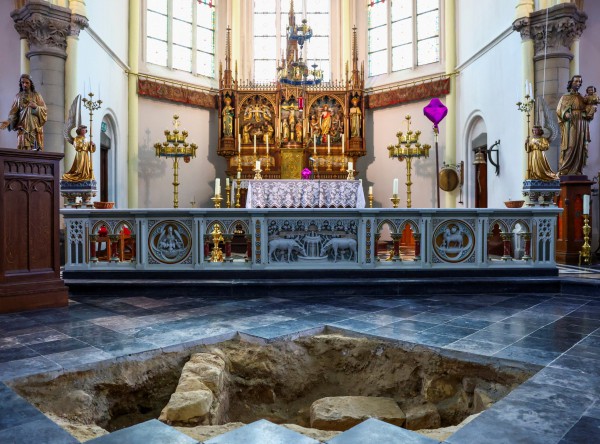 Tìm thấy hài cốt nghi của chàng lính ngự lâm d'Artagnan lừng danh Tìm thấy hài cốt nghi của chàng lính ngự lâm d'Artagnan lừng danh