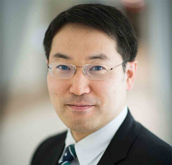 Tờ báo nối kết Việt Nam với thế giới Tờ báo nối kết Việt Nam với thế giới