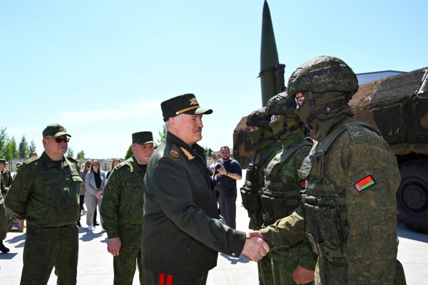 Tổng thống Belarus cảnh báo có một mục tiêu lớn tại Ukraine Tổng thống Belarus cảnh báo có một mục tiêu lớn tại Ukraine