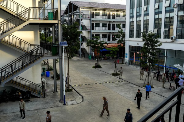 Tổng thống Hàn Quốc chỉ đạo khẩn liên quan 'bẫy lừa đảo' sang Campuchia Tổng thống Hàn Quốc chỉ đạo khẩn liên quan 'bẫy lừa đảo' sang Campuchia