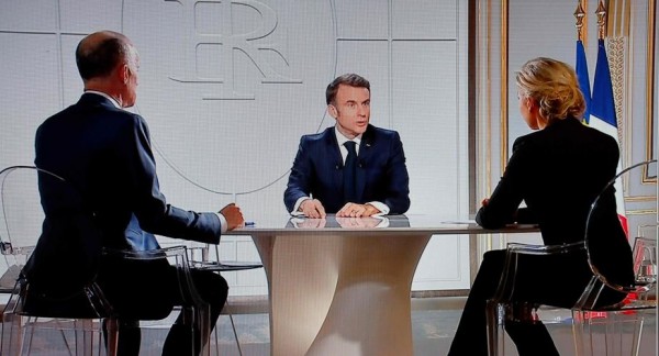 Tổng thống Macron: Pháp sẽ không gây chiến với Nga, nhưng sẽ ngăn Moscow thắng