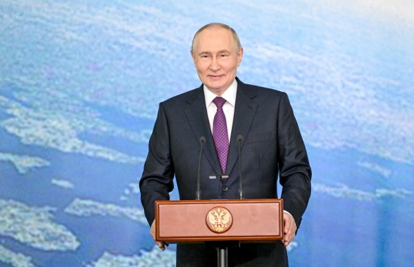 Tổng thống Nga Vladimir Putin nói gì trước chuyến thăm Trung Quốc? Tổng thống Nga Vladimir Putin nói gì trước chuyến thăm Trung Quốc?