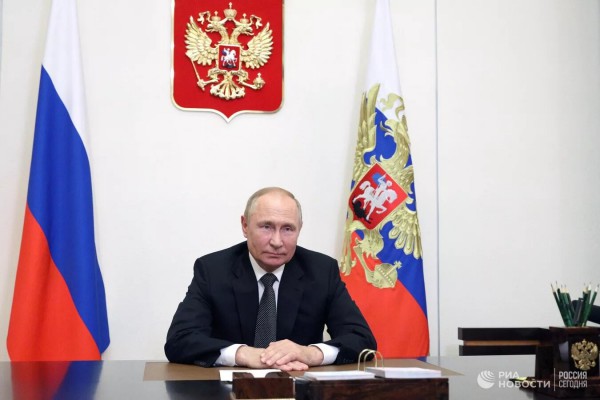 Tổng thống Putin: Nga sẽ đảm bảo lợi ích quốc gia và bảo vệ các đồng minh