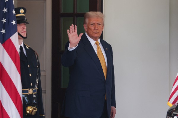 Tổng thống Trump công bố thỏa thuận thuế với Philippines, Indonesia và Nhật Bản Tổng thống Trump công bố thỏa thuận thuế với Philippines, Indonesia và Nhật Bản