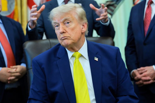 Tổng thống Trump giữa 'nội chiến' đảng Cộng hòa Tổng thống Trump giữa 'nội chiến' đảng Cộng hòa