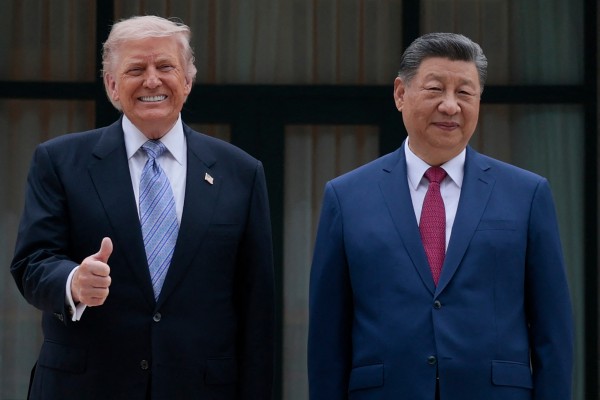 Tổng thống Trump nói đã đạt 'những thỏa thuận thương mại tuyệt vời' với Chủ tịch Tập Tổng thống Trump nói đã đạt 'những thỏa thuận thương mại tuyệt vời' với Chủ tịch Tập