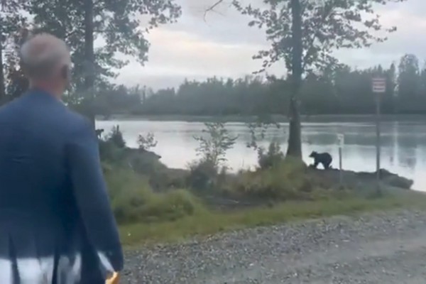 Trải nghiệm đặc biệt của nhà báo tại thượng đỉnh Trump - Putin