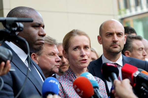 Trở về điểm xuất phát Trở về điểm xuất phát