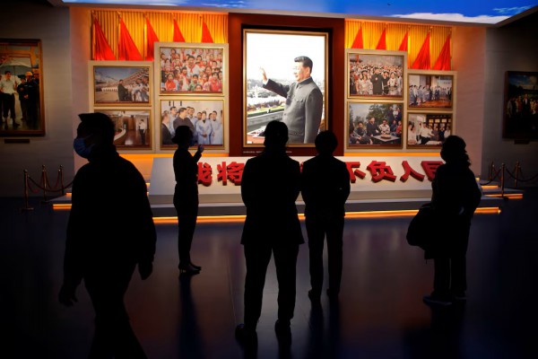 Trung Quốc thiết lập tham vọng mới giữa thách thức Trung Quốc thiết lập tham vọng mới giữa thách thức