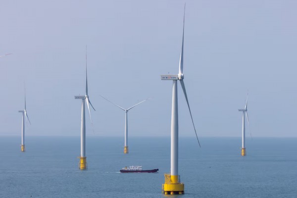 Trung Quốc tố tàu chiến Canada và Úc đi qua eo biển Đài Loan