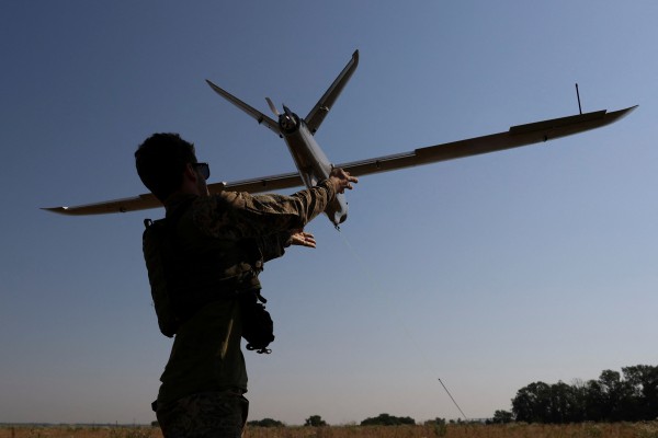 UAV Ukraine tấn công radar cảnh báo sớm Nga ở khoảng cách “kỷ lục”