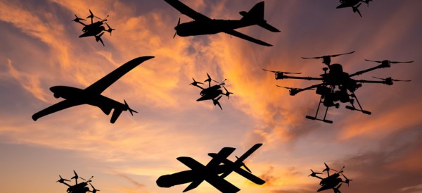 UAV giờ đây uy lực hơn nhờ tấn công bầy đàn bằng AI UAV giờ đây uy lực hơn nhờ tấn công bầy đàn bằng AI