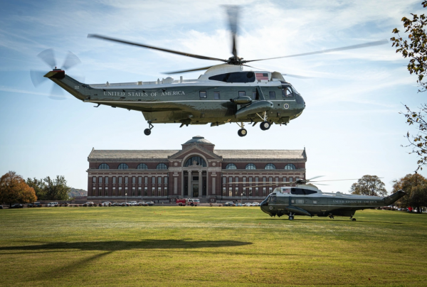 UAV ‘lạ’ xuất hiện gần nơi ở Ngoại trưởng, Bộ trưởng Quốc phòng Mỹ UAV ‘lạ’ xuất hiện gần nơi ở Ngoại trưởng, Bộ trưởng Quốc phòng Mỹ