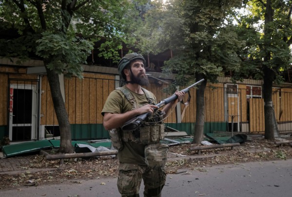 Ukraine bất ngờ phản công ở Donetsk ? Ukraine bất ngờ phản công ở Donetsk ?