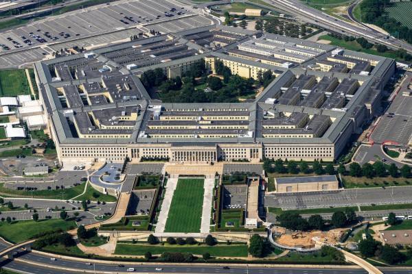 Văn phòng báo chí Lầu Năm Góc cấm phóng viên vì là 'không gian mật'