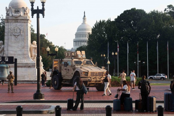 Vệ binh Quốc gia 3 bang đến thủ đô Mỹ Vệ binh Quốc gia 3 bang đến thủ đô Mỹ