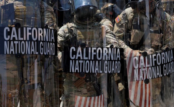 Vệ binh Quốc gia Mỹ là gì và được triển khai như thế nào? Vệ binh Quốc gia Mỹ là gì và được triển khai như thế nào?