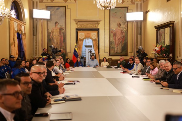 Venezuela phản ứng động thái của Mỹ, yêu cầu các hãng bay nối lại chuyến Venezuela phản ứng động thái của Mỹ, yêu cầu các hãng bay nối lại chuyến