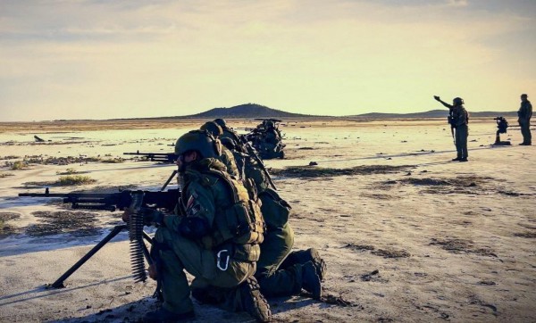 Venezuela tập trận giữa căng thẳng với Mỹ Venezuela tập trận giữa căng thẳng với Mỹ