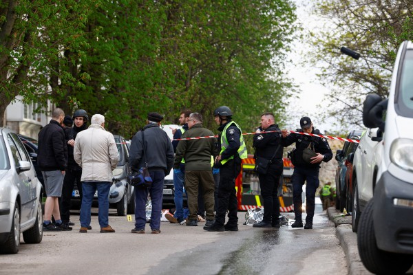 Xả súng chết người tại Kyiv, nghi phạm đang cố thủ trong siêu thị