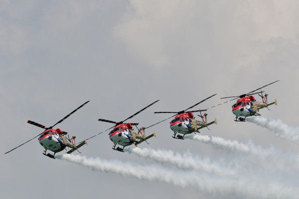 Xem máy bay trình diễn ở Singapore Airshow - triển lãm hàng không lớn nhất châu Á Xem máy bay trình diễn ở Singapore Airshow - triển lãm hàng không lớn nhất châu Á