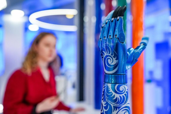 Định hình xu hướng phát triển ngành công nghiệp và kinh tế LB Nga Định hình xu hướng phát triển ngành công nghiệp và kinh tế LB Nga