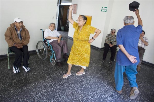 Đột phá về đồng hồ sinh học có thể giúp con người sống đến 150 tuổi?