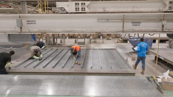 Được sếp thưởng 240 triệu USD sau khi bán công ty, nhiều nhân viên sững sờ