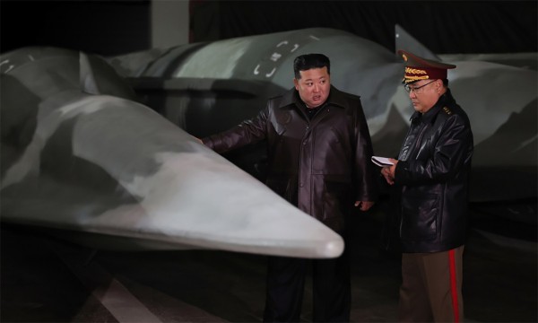 Ông Kim Jong Un thăm căn cứ tên lửa của Triều Tiên